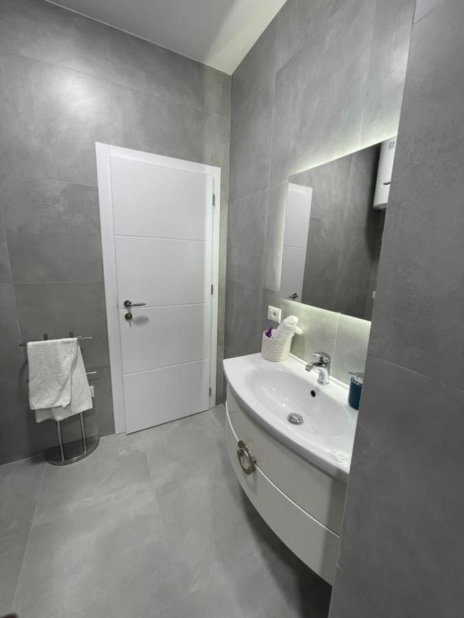 Lovely Apartment 地拉那 外观 照片